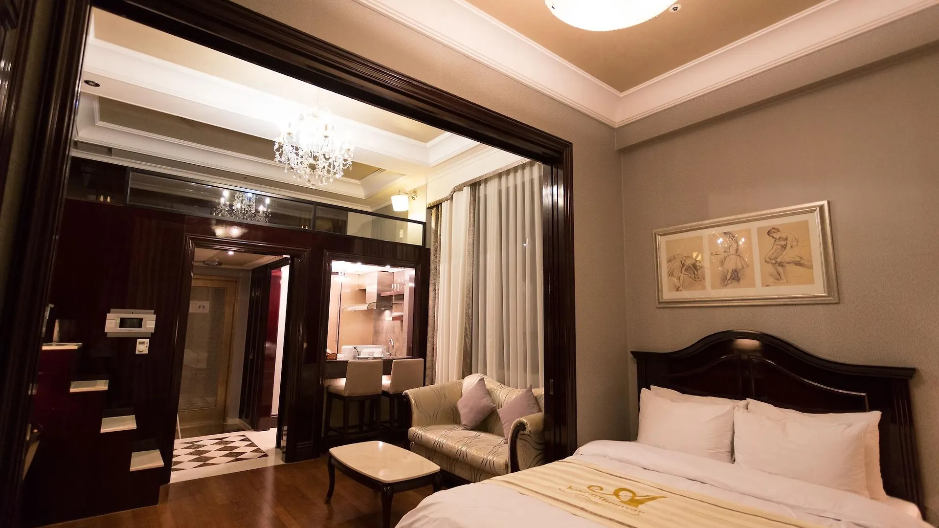Yeoksam Artnouveau Hotel Seoul