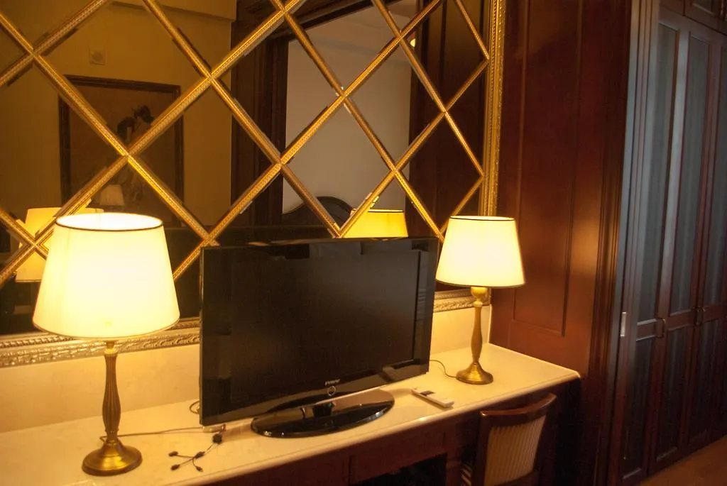 Yeoksam Artnouveau Hotel Seoul